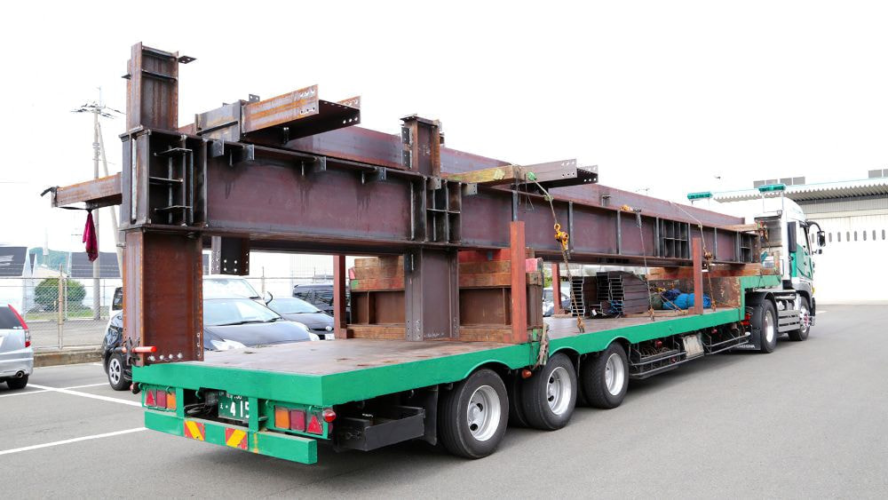 井原工業 鉄骨の搬出